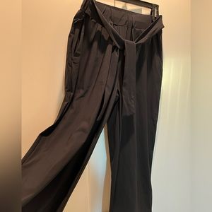 This Is Aday Crop It Up Culotte Pants in Black